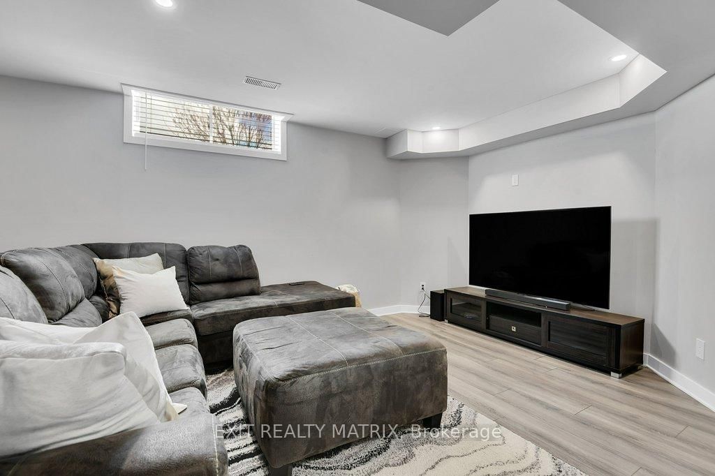 6949 Mary Anne Drive • Ottawa, ON photo 29