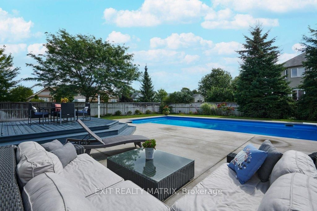 6949 Mary Anne Drive • Ottawa, ON photo 34