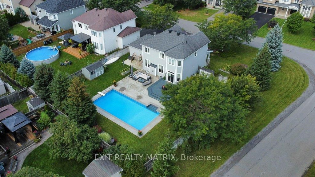 6949 Mary Anne Drive • Ottawa, ON photo 42