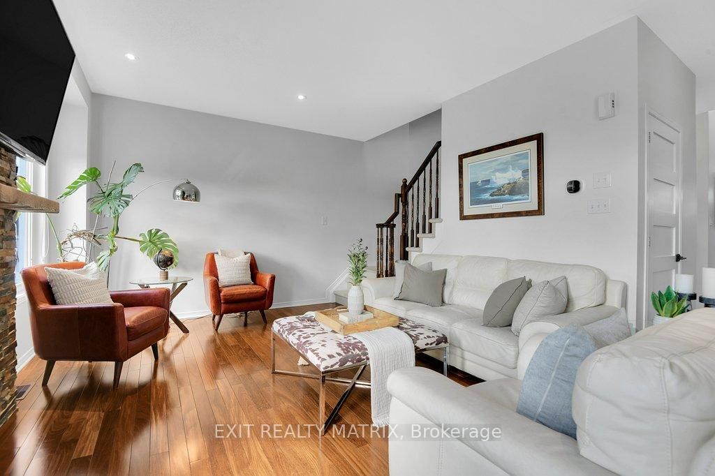6949 Mary Anne Drive • Ottawa, ON photo 8