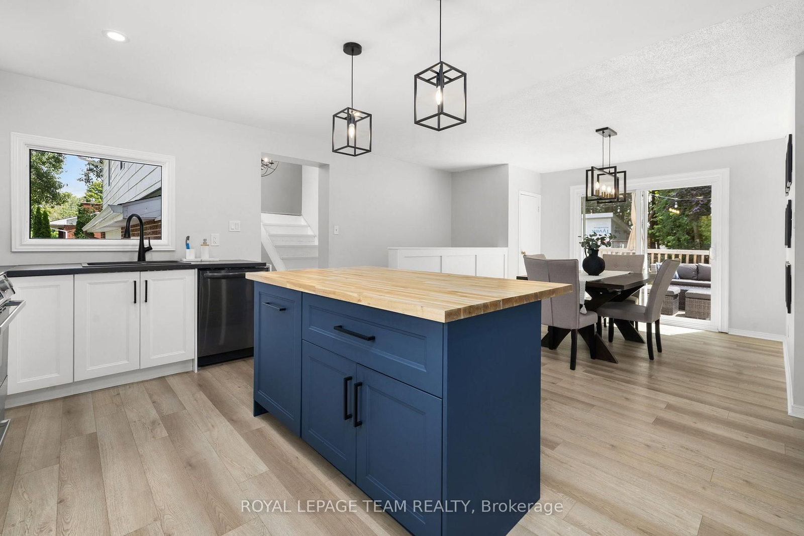 6572 Jack Pine Crescent • Greely, ON photo 19