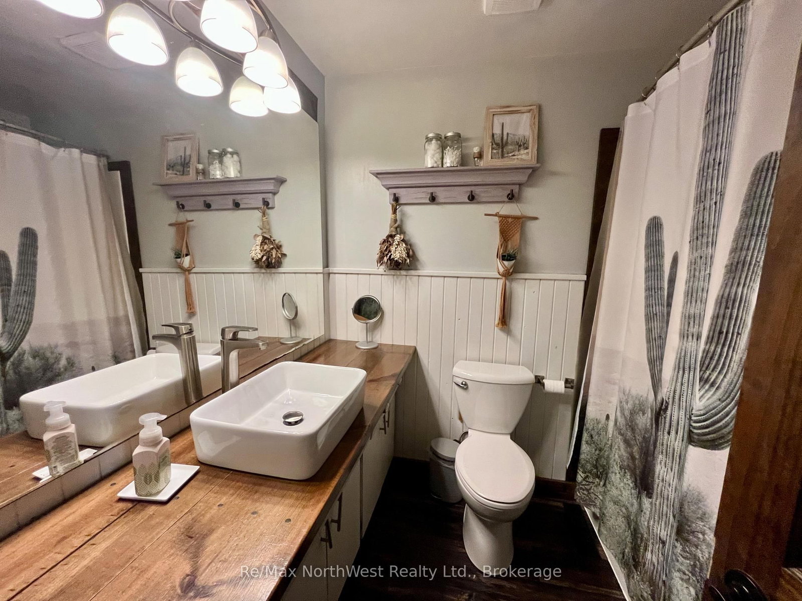 44 Tyrell Street • Emo, ON photo 11