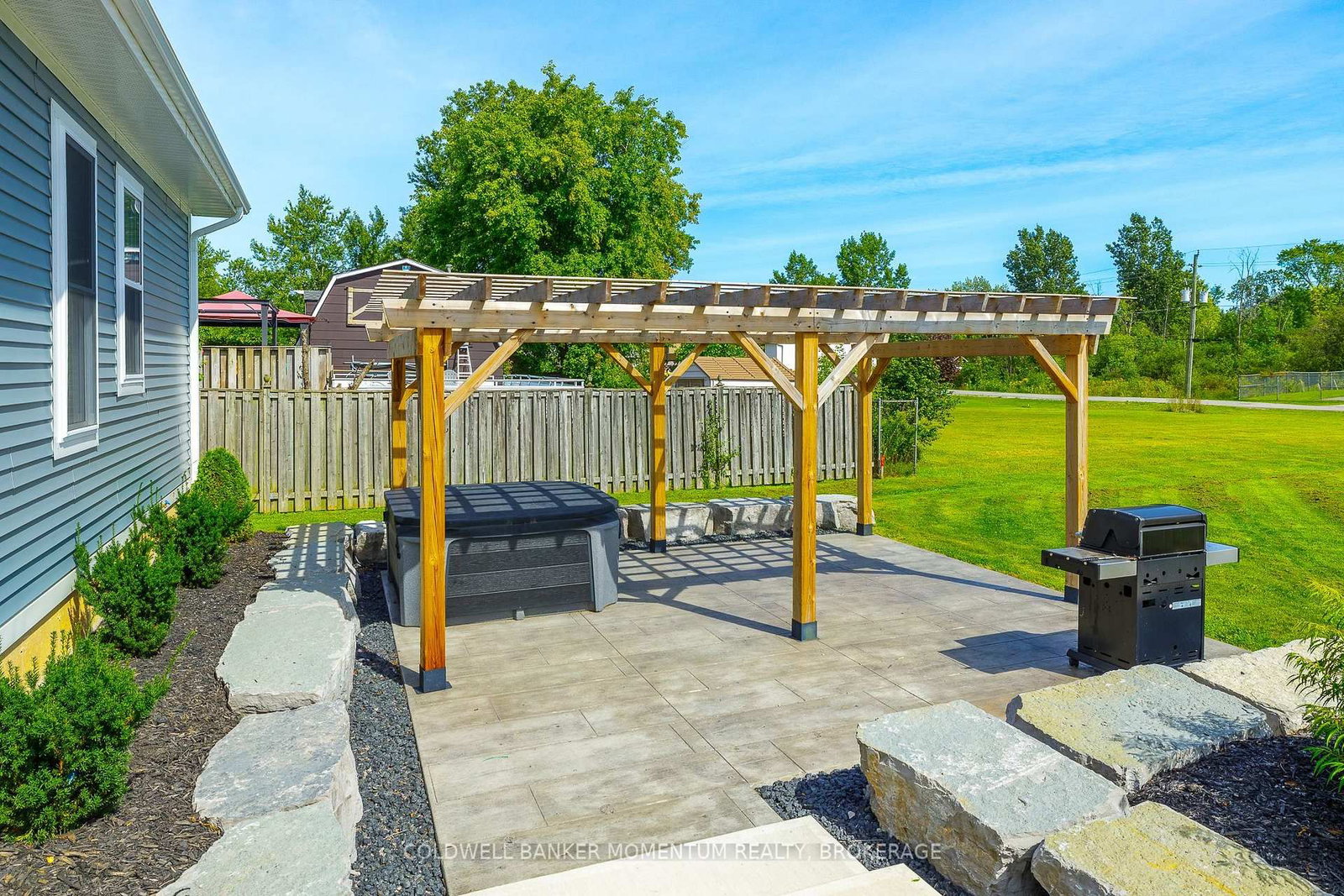 104 Neva Road • Fort Erie, ON photo 30