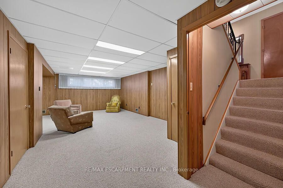 57 Turnbull Road • Hamilton, ON photo 13