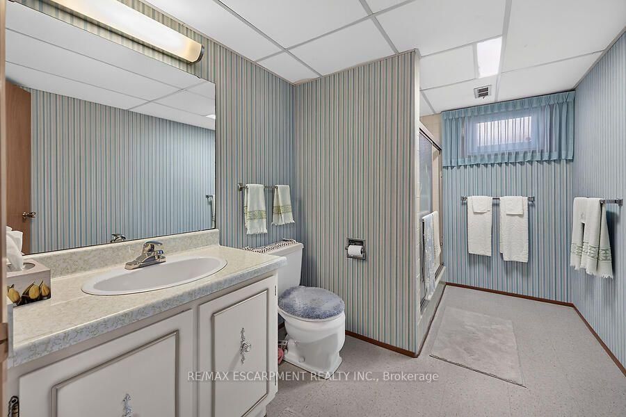 57 Turnbull Road • Hamilton, ON photo 17