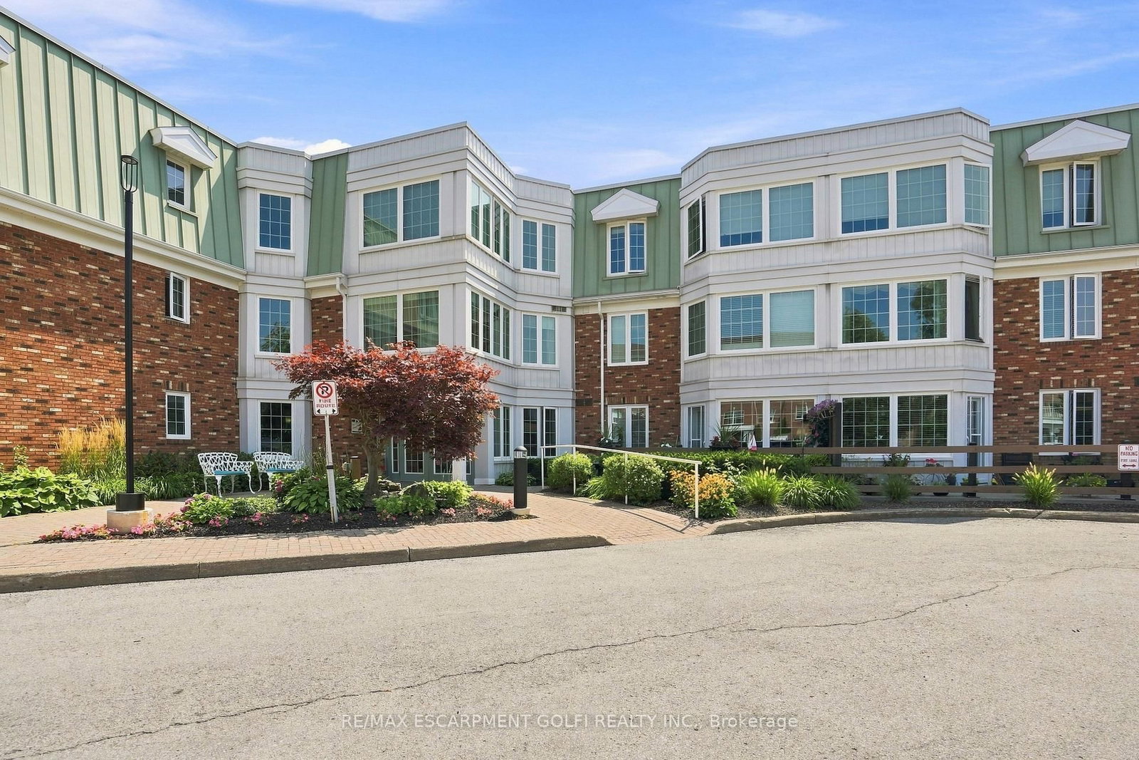 3420 Frederick Avenue • #215 • Lincoln, ON photo 1