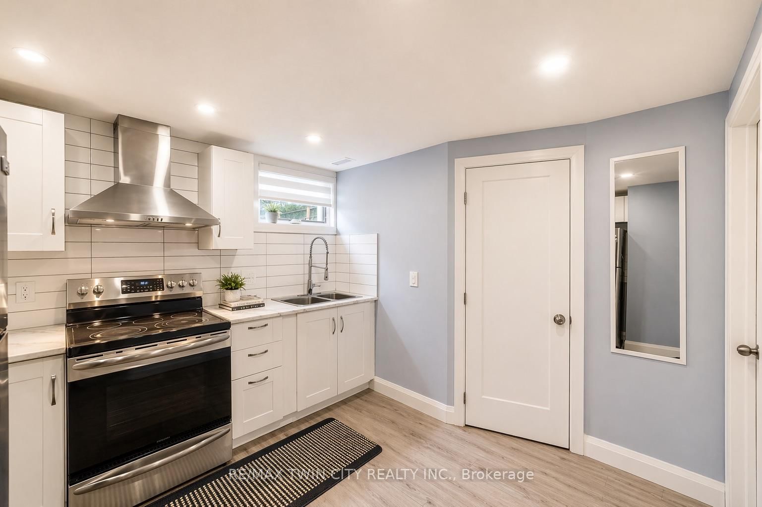 86 Carlyle Drive • Kitchener, ON photo 28