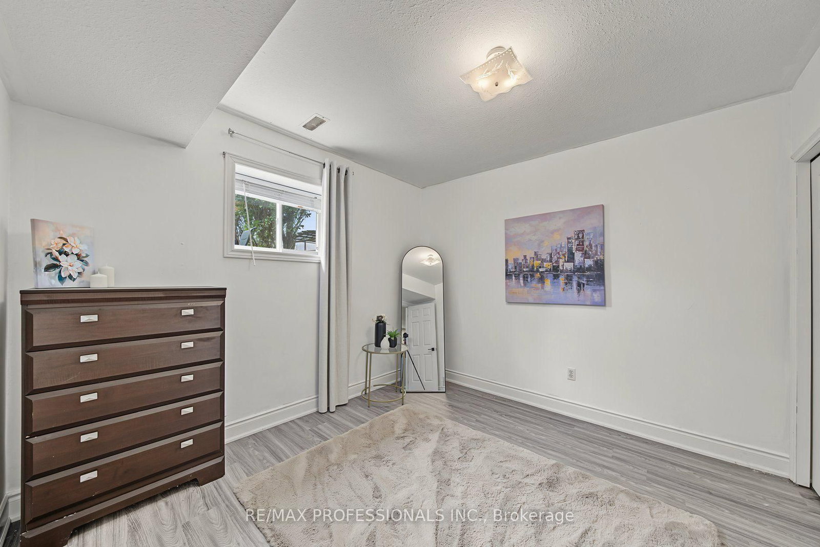 3 Oliver Court • Brantford, ON photo 13