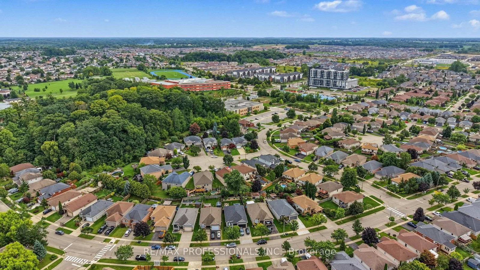 3 Oliver Court • Brantford, ON photo 21