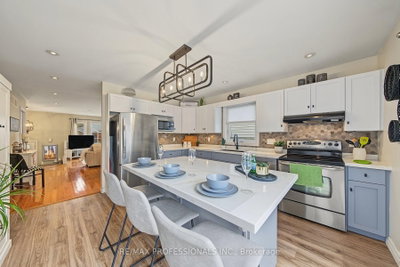 3 Oliver Court • Brantford, ON photo 4