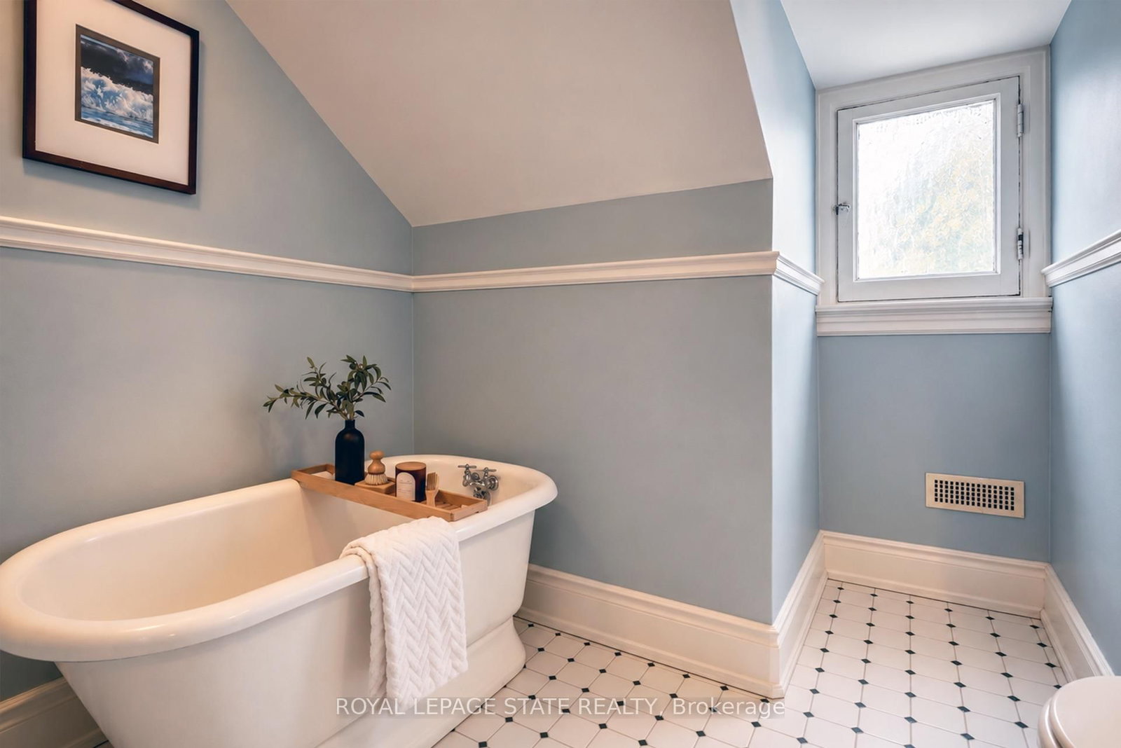 5 Undercliffe Avenue • Hamilton, ON photo 39