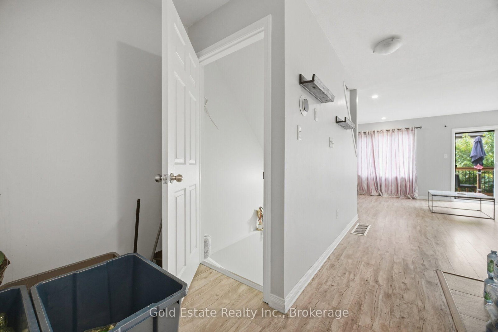 135 HARDCASTLE Drive • #86 • Cambridge, ON photo 28