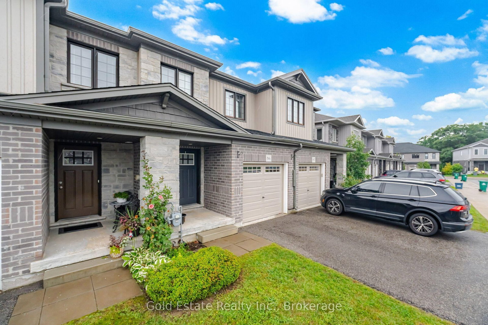 135 HARDCASTLE Drive • #86 • Cambridge, ON photo 4