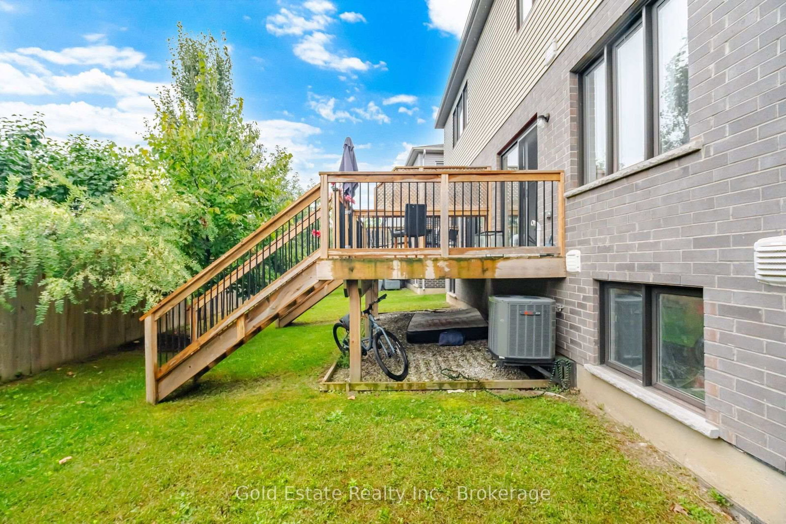 135 HARDCASTLE Drive • #86 • Cambridge, ON photo 40
