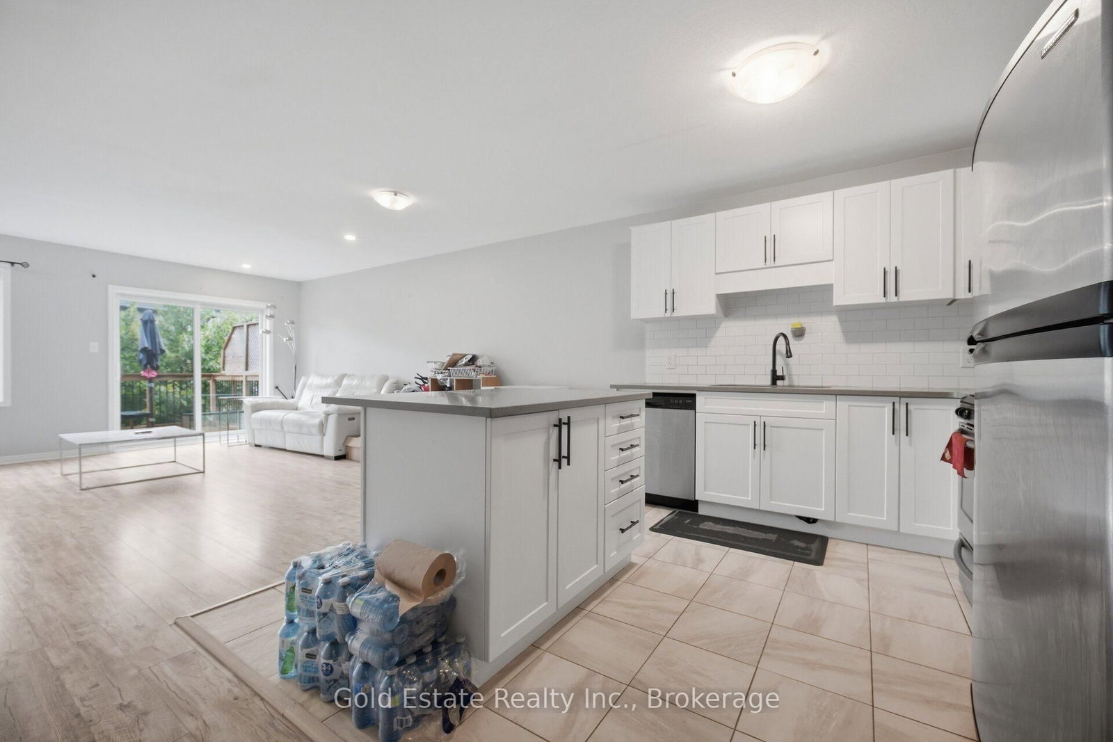 135 HARDCASTLE Drive • #86 • Cambridge, ON photo 8