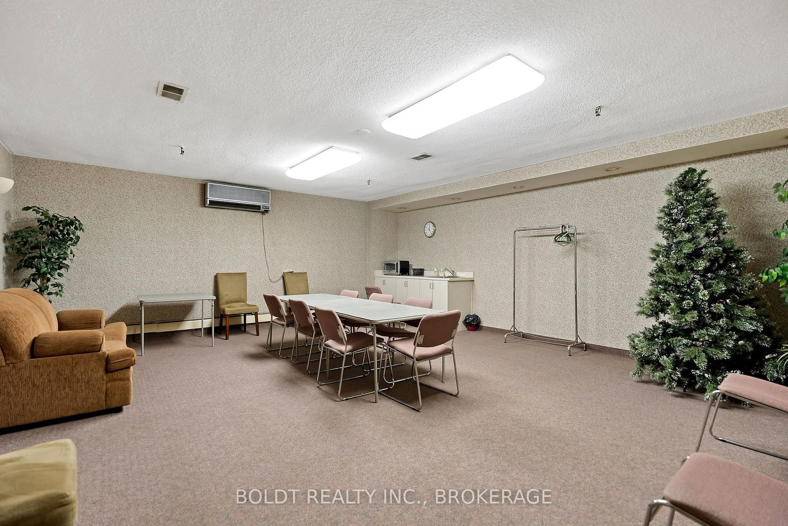 35 Towering Heights Boulevard • #1008 • St. Catharines, ON photo 44