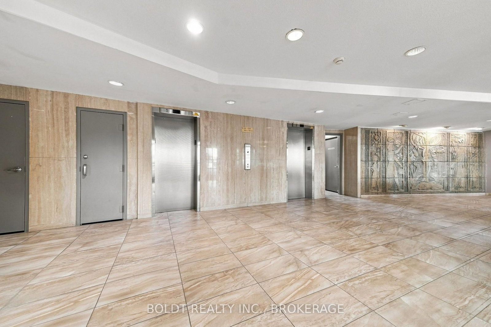 35 Towering Heights Boulevard • #1008 • St. Catharines, ON photo 9