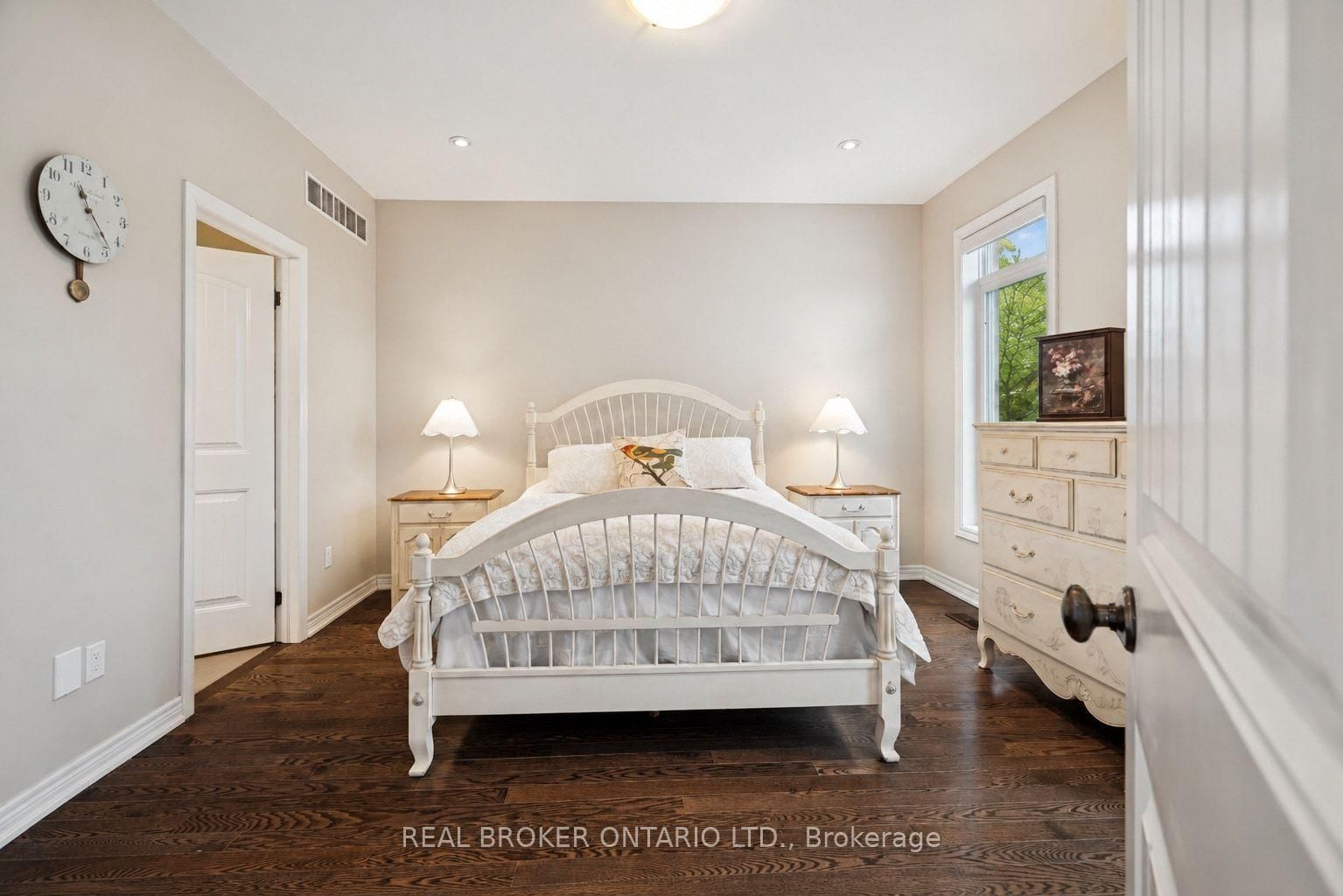 10 Chestnut Drive • Guelph/Eramosa, ON photo 19