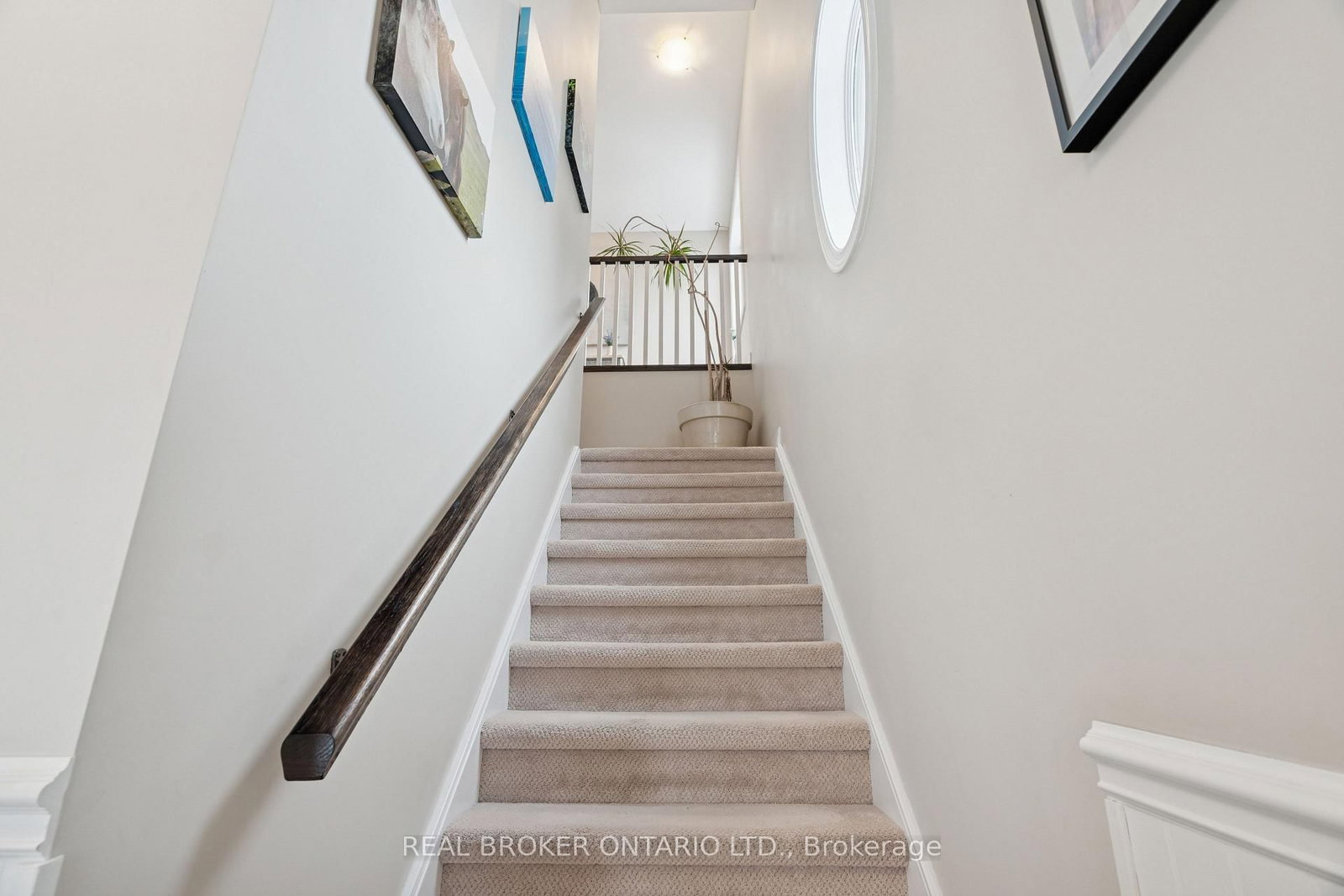 10 Chestnut Drive • Guelph/Eramosa, ON photo 24