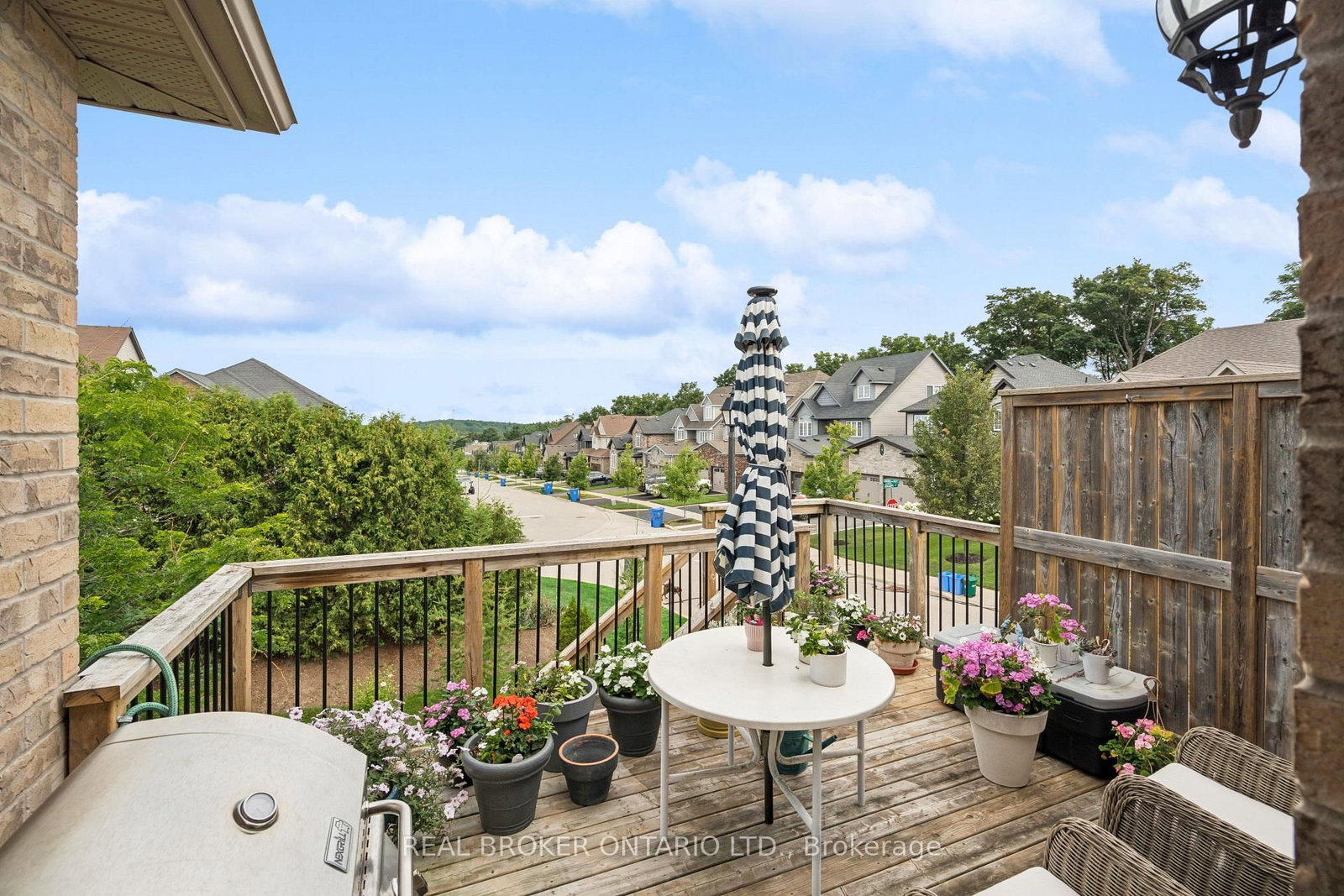 10 Chestnut Drive • Guelph/Eramosa, ON photo 37