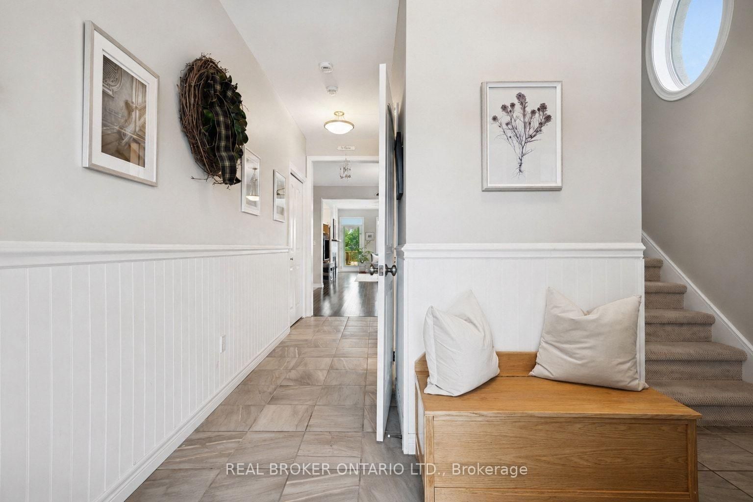 10 Chestnut Drive • Guelph/Eramosa, ON photo 6