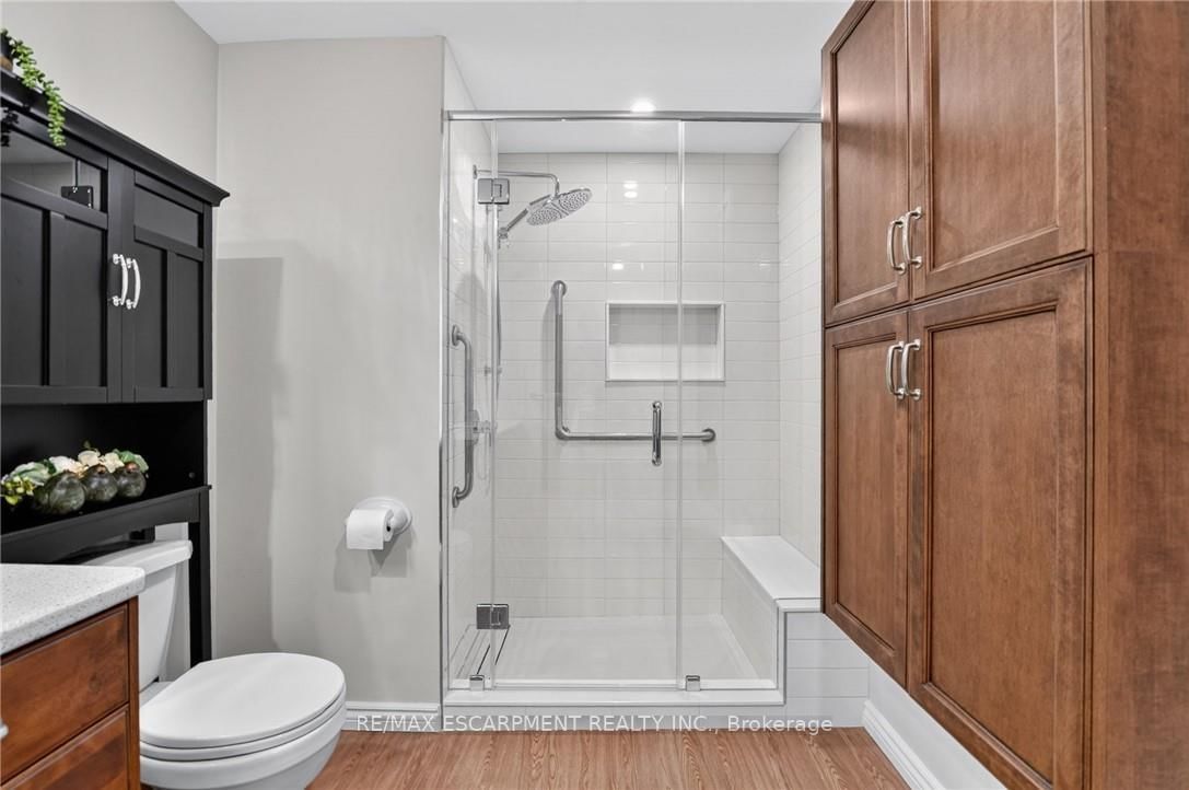 5 Niagara Street • #301 • Grimsby, ON photo 22