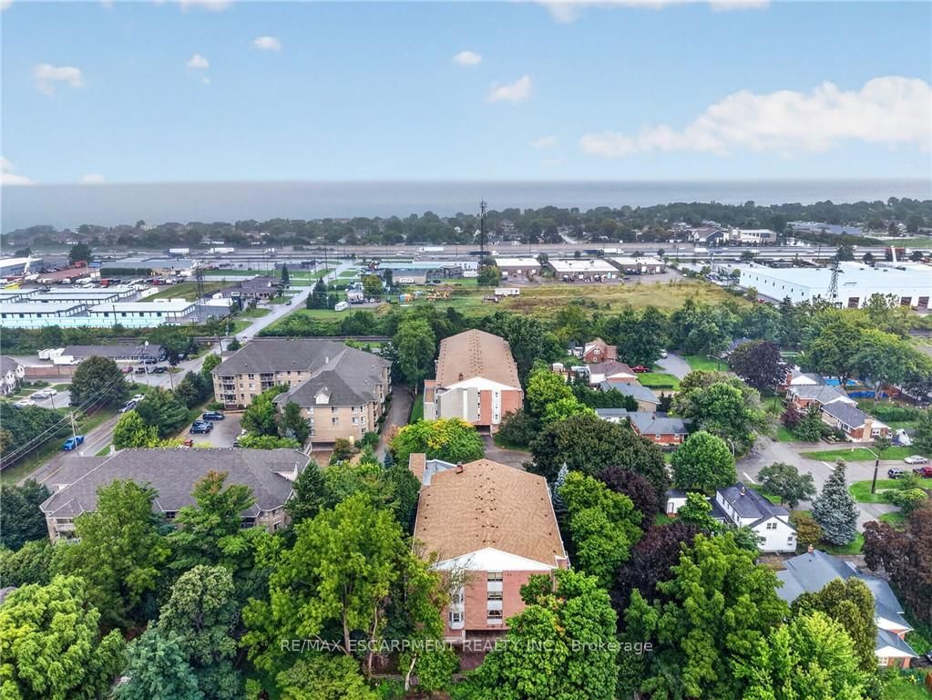 5 Niagara Street • #301 • Grimsby, ON photo 31