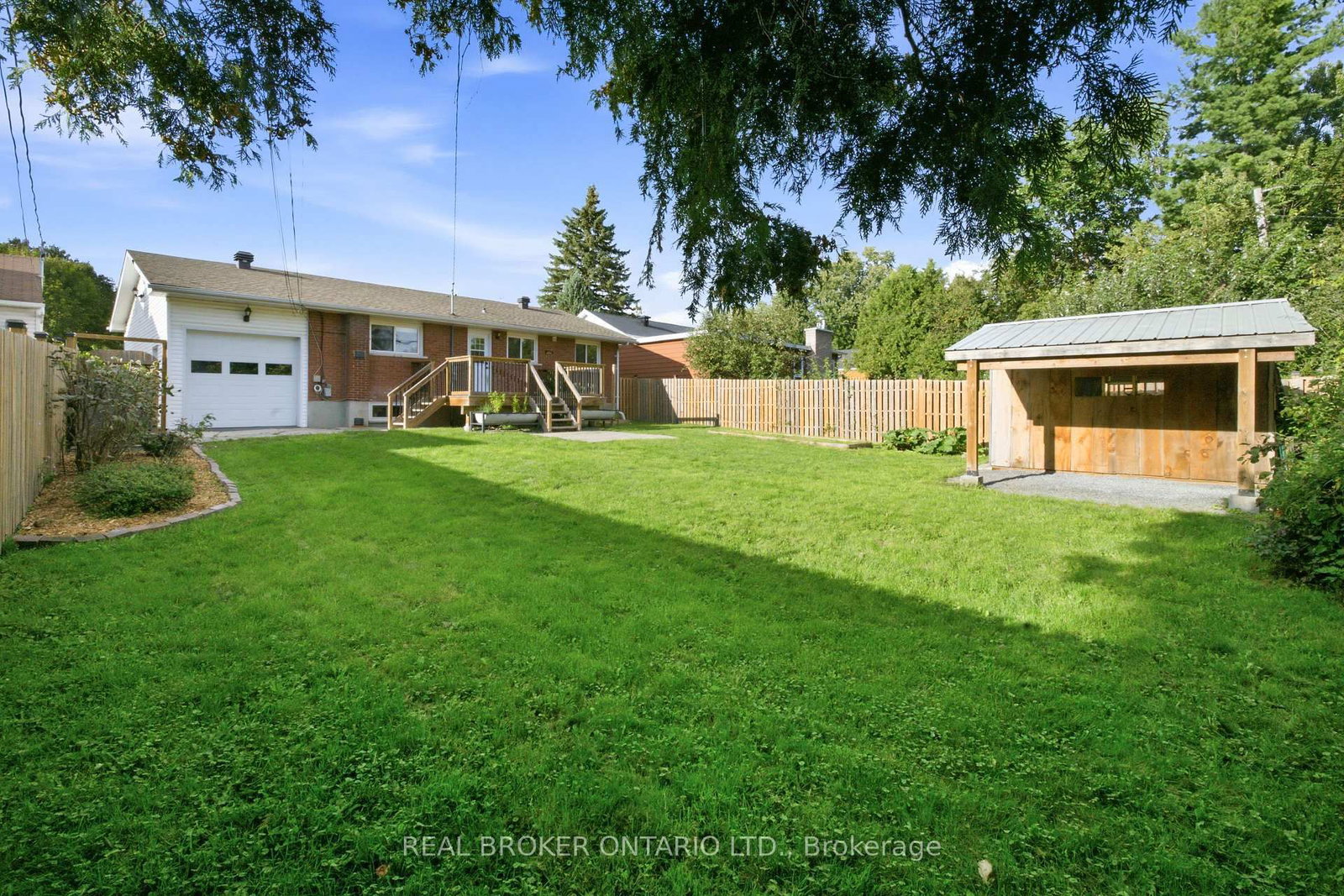 82 Meadowlands Drive W • Ottawa, ON photo 45