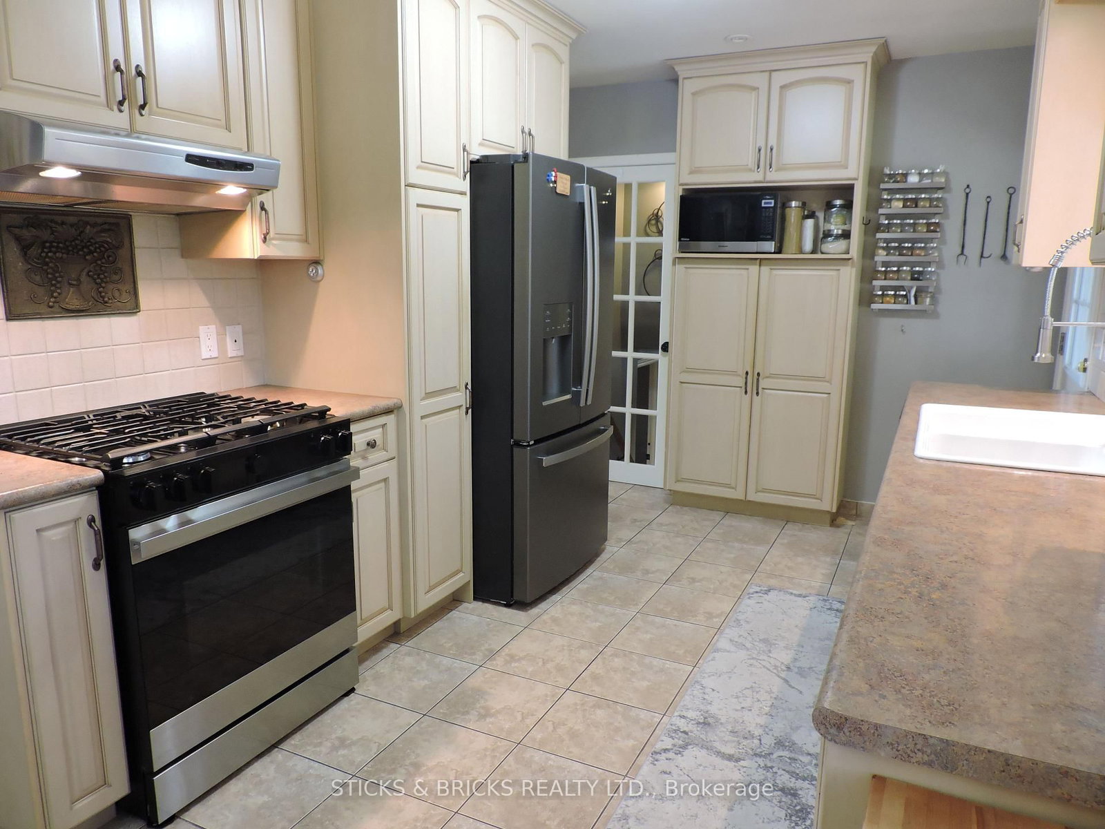 6762 Cherrygrove Road • Niagara Falls, ON photo 15