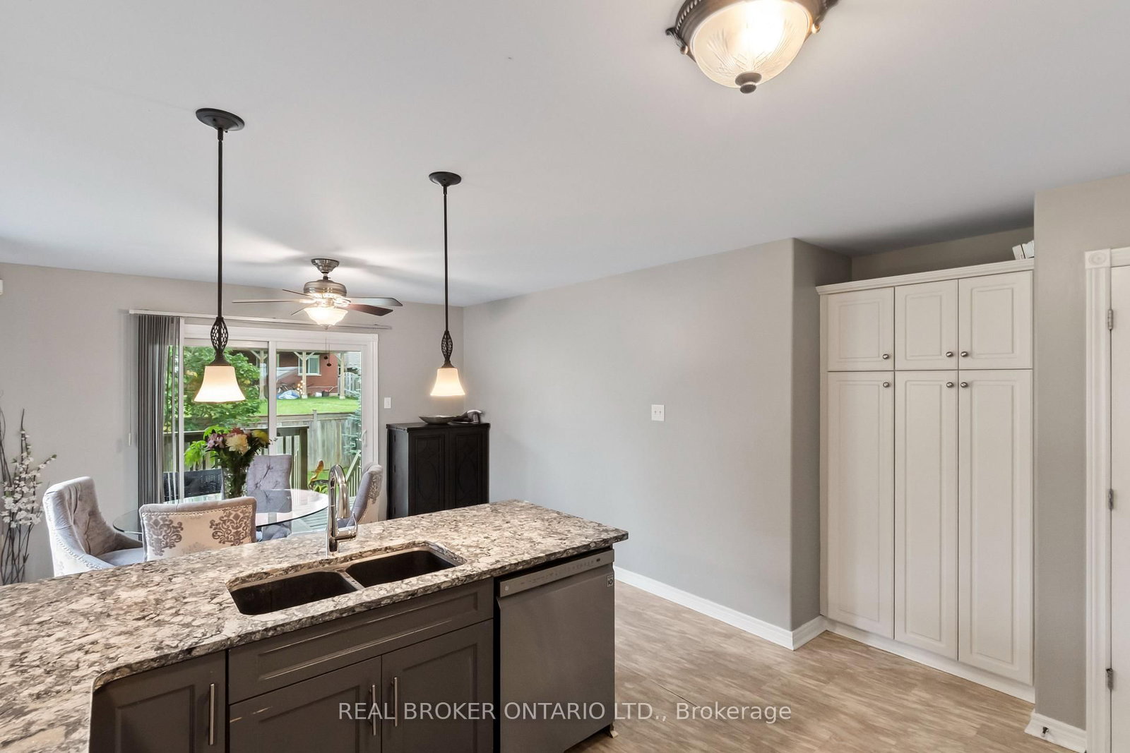 865 Bertrand Terrace • Peterborough, ON photo 10