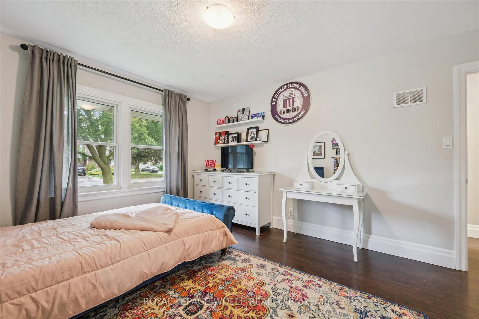 190 East Avenue • Kitchener, ON photo 17