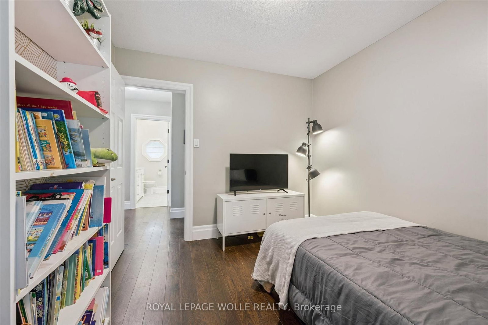 190 East Avenue • Kitchener, ON photo 19