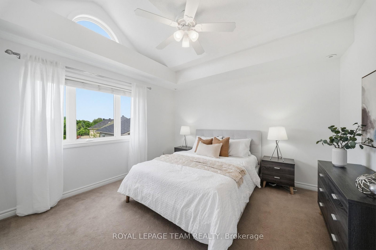 165 Waterbridge Drive • #9 • Ottawa, ON photo 12