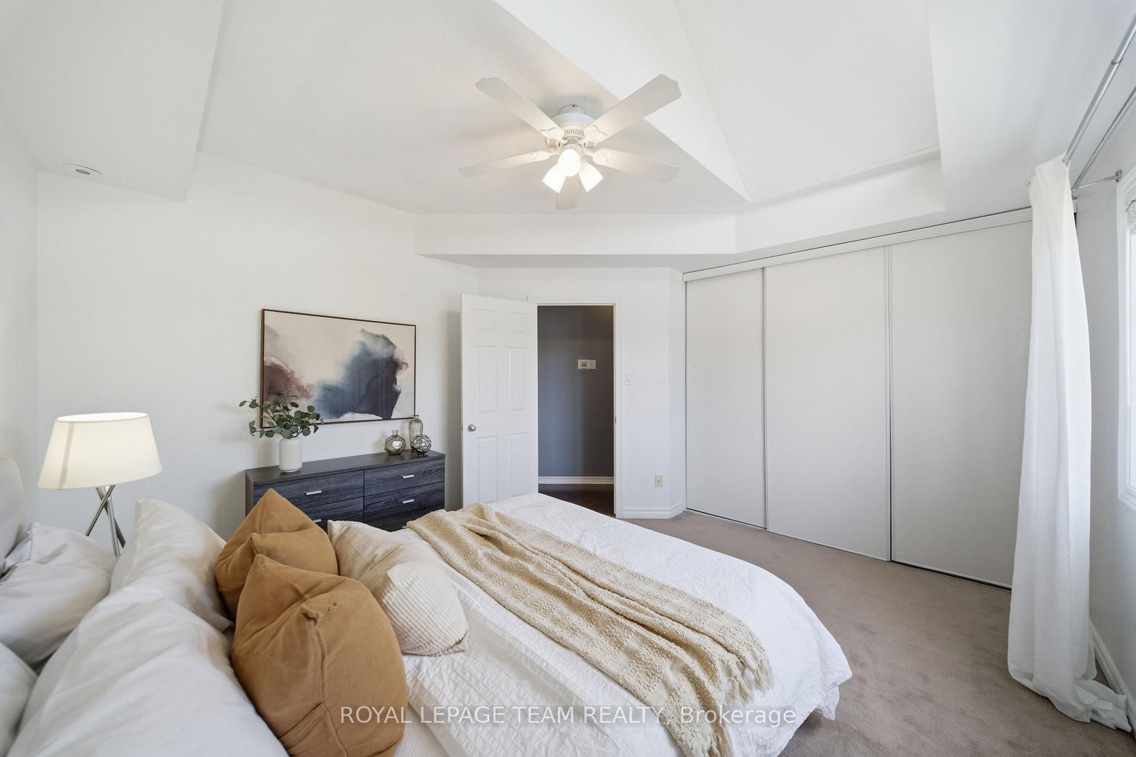 165 Waterbridge Drive • #9 • Ottawa, ON photo 13