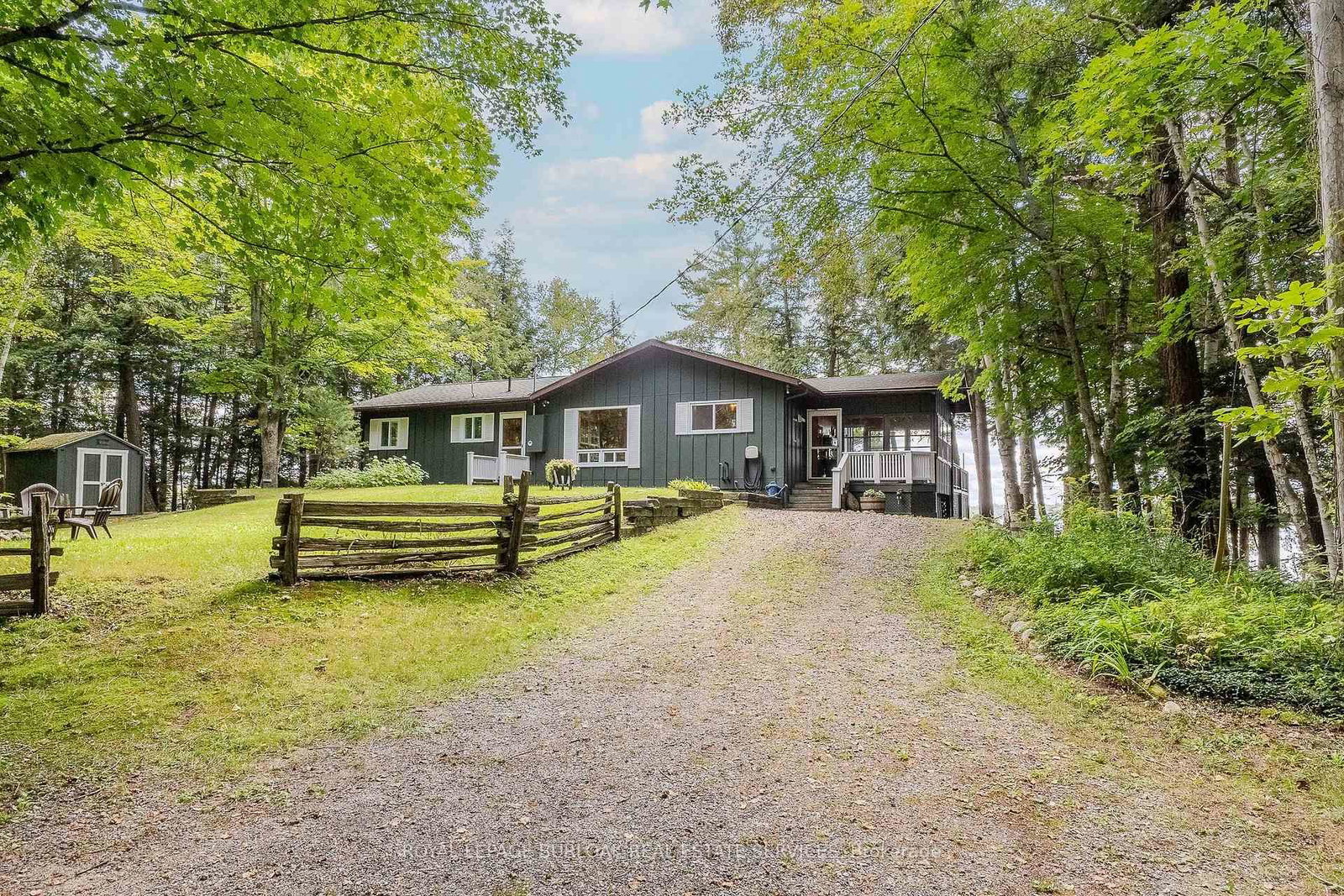 115 Tanners Lane • Magnetawan, ON photo 3