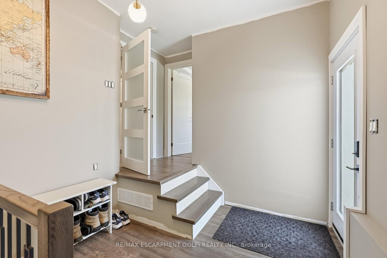 162 Mary Street • Thorold, ON photo 14