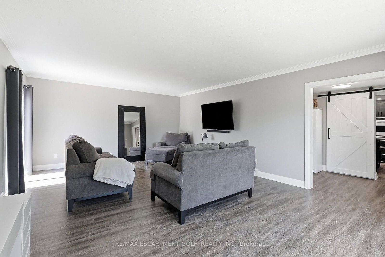 162 Mary Street • Thorold, ON photo 6