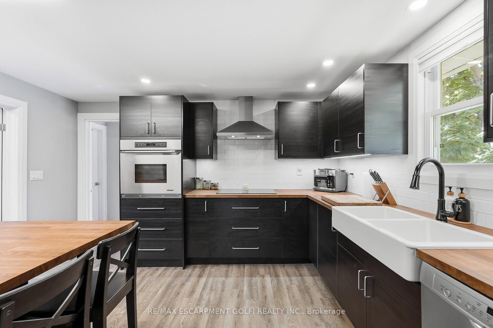 162 Mary Street • Thorold, ON photo 9