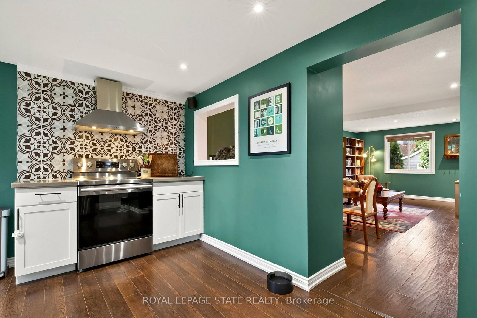 19 Land Street • Hamilton, ON photo 18