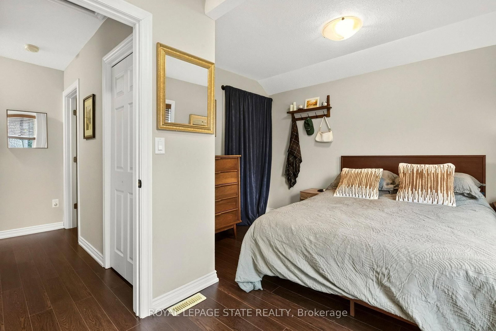 19 Land Street • Hamilton, ON photo 21