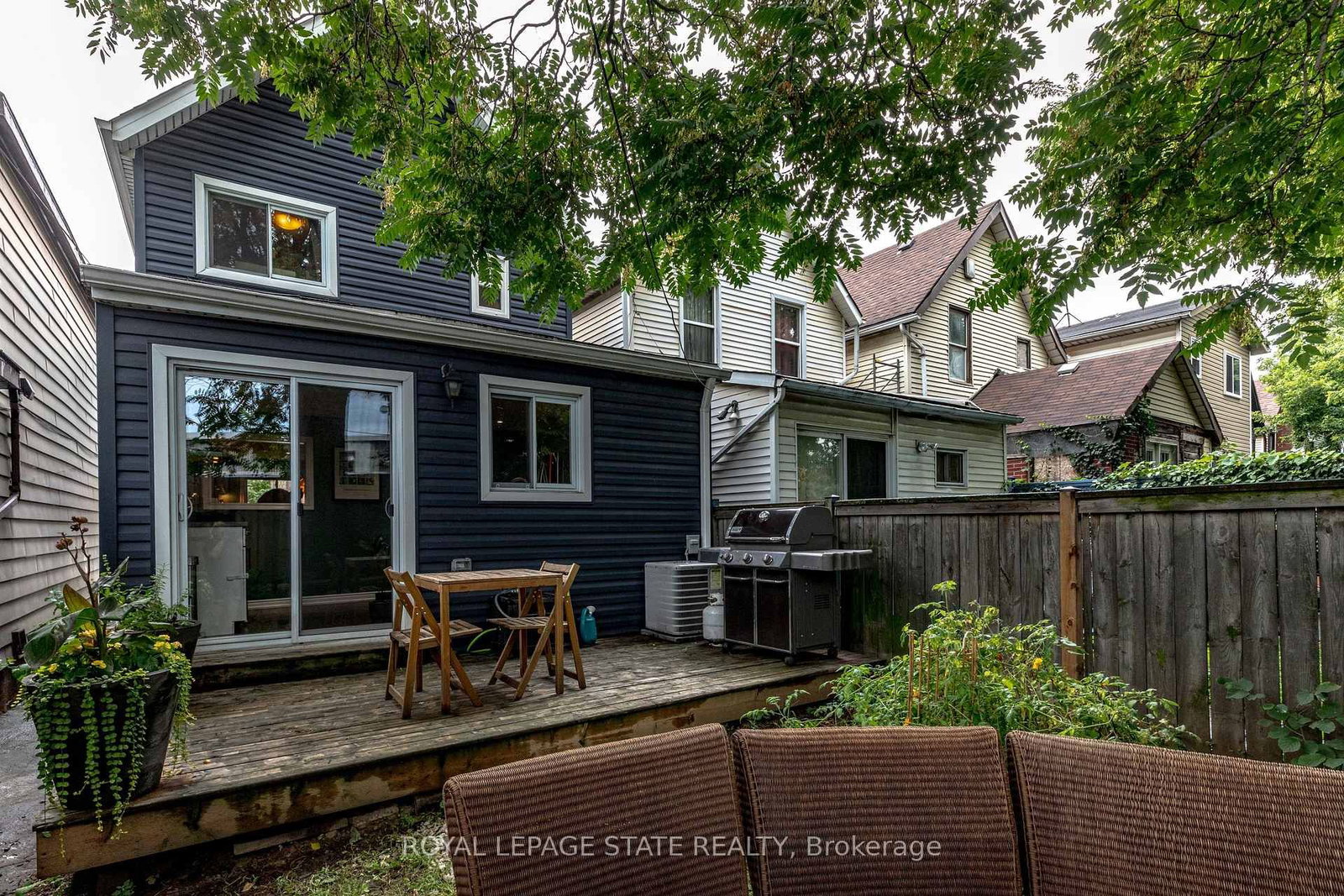 19 Land Street • Hamilton, ON photo 39