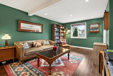 19 Land Street • Hamilton, ON photo 6