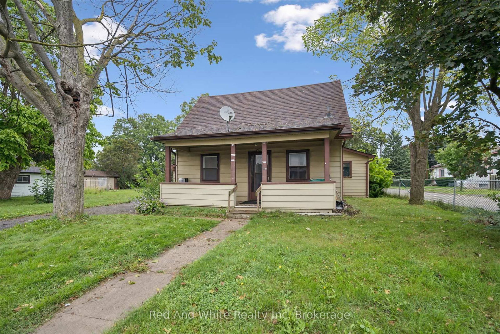 1279 HAMILTON Street • Cambridge, ON photo 1