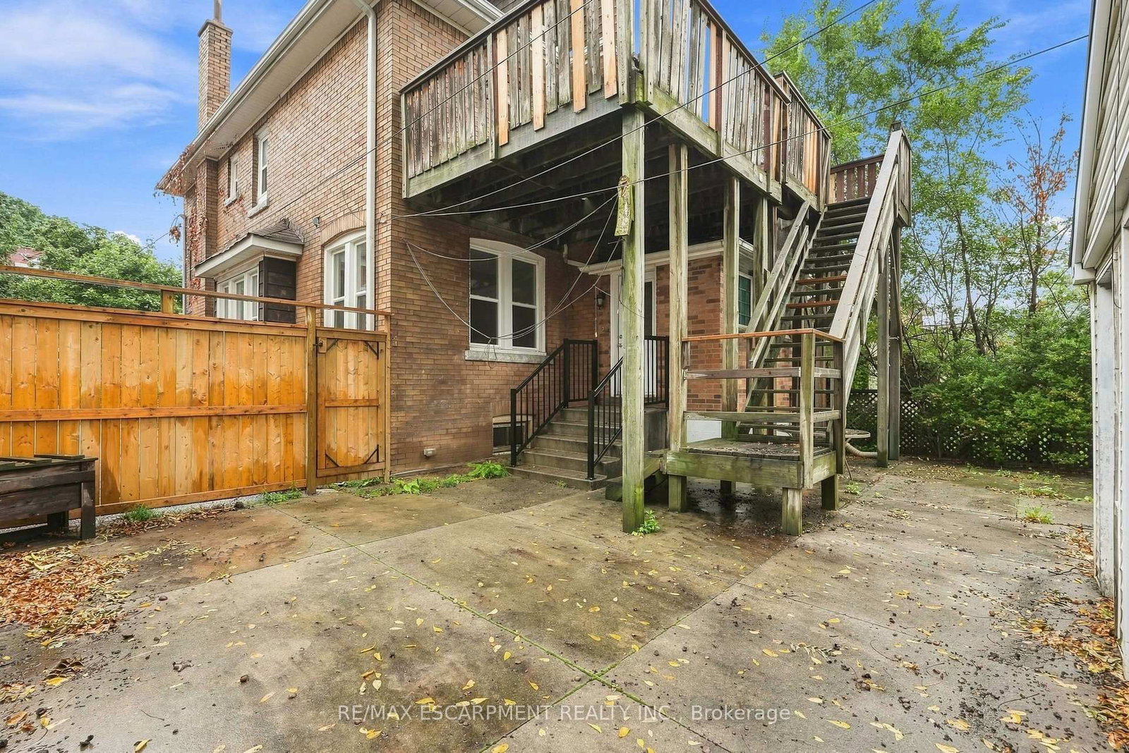 63 Melrose Avenue S • Hamilton, ON photo 45