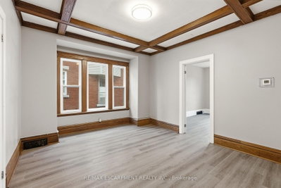 63 Melrose Avenue S • Hamilton, ON photo 6