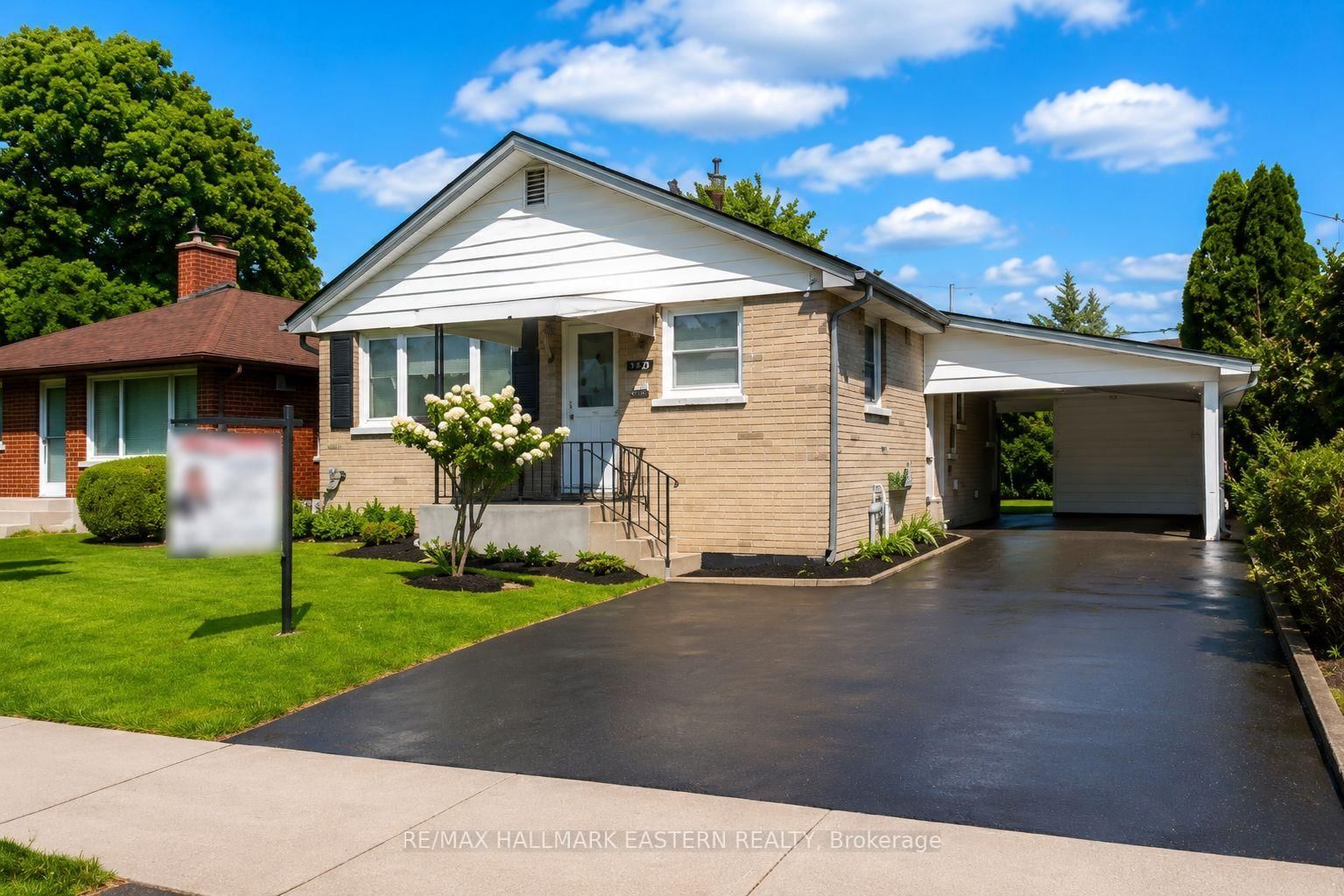 Detached House for sale at 754 CRAWFORD Place, Peterborough, Ontario, K9J 3X3 - Otonabee Ward 1 - MLS: X13769080