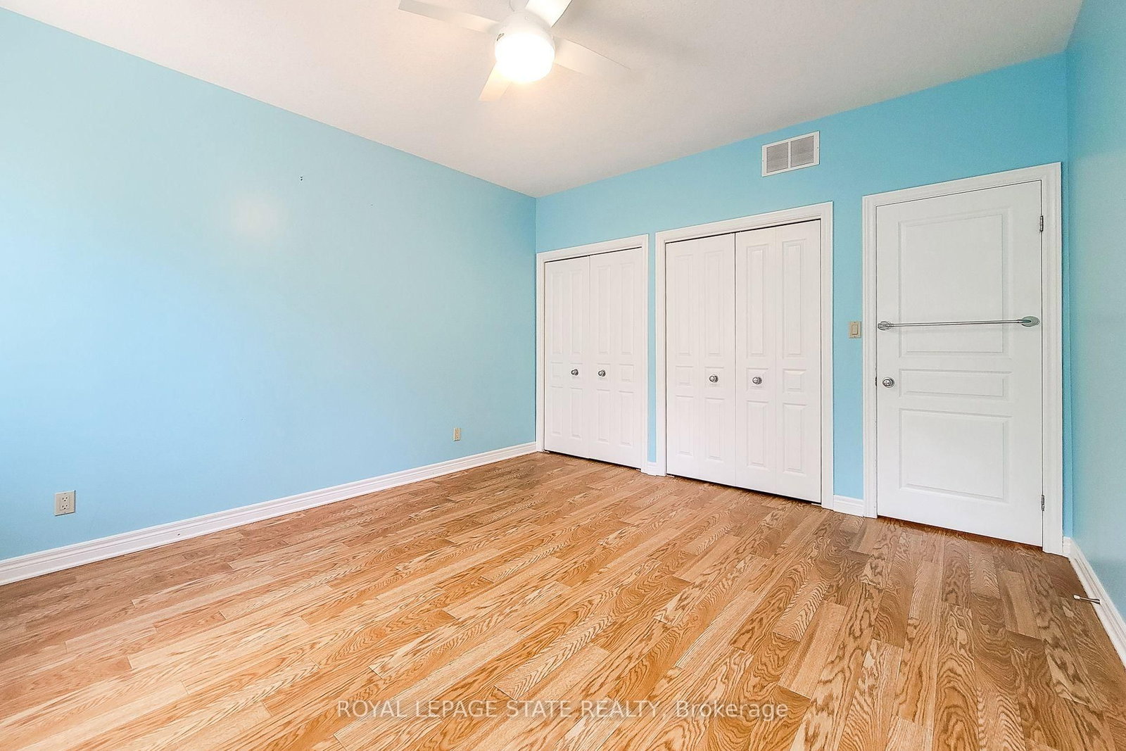 41 Vintners Lane • Grimsby, ON photo 30