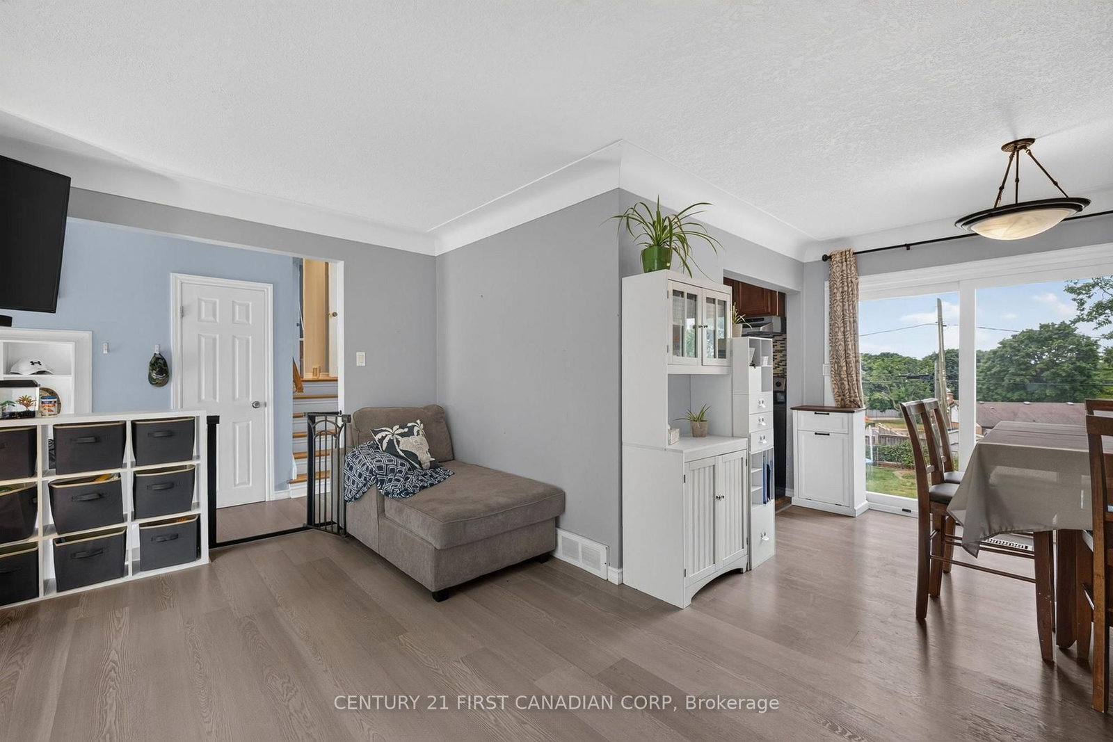 285 Panorama Crescent • London South, ON photo 10