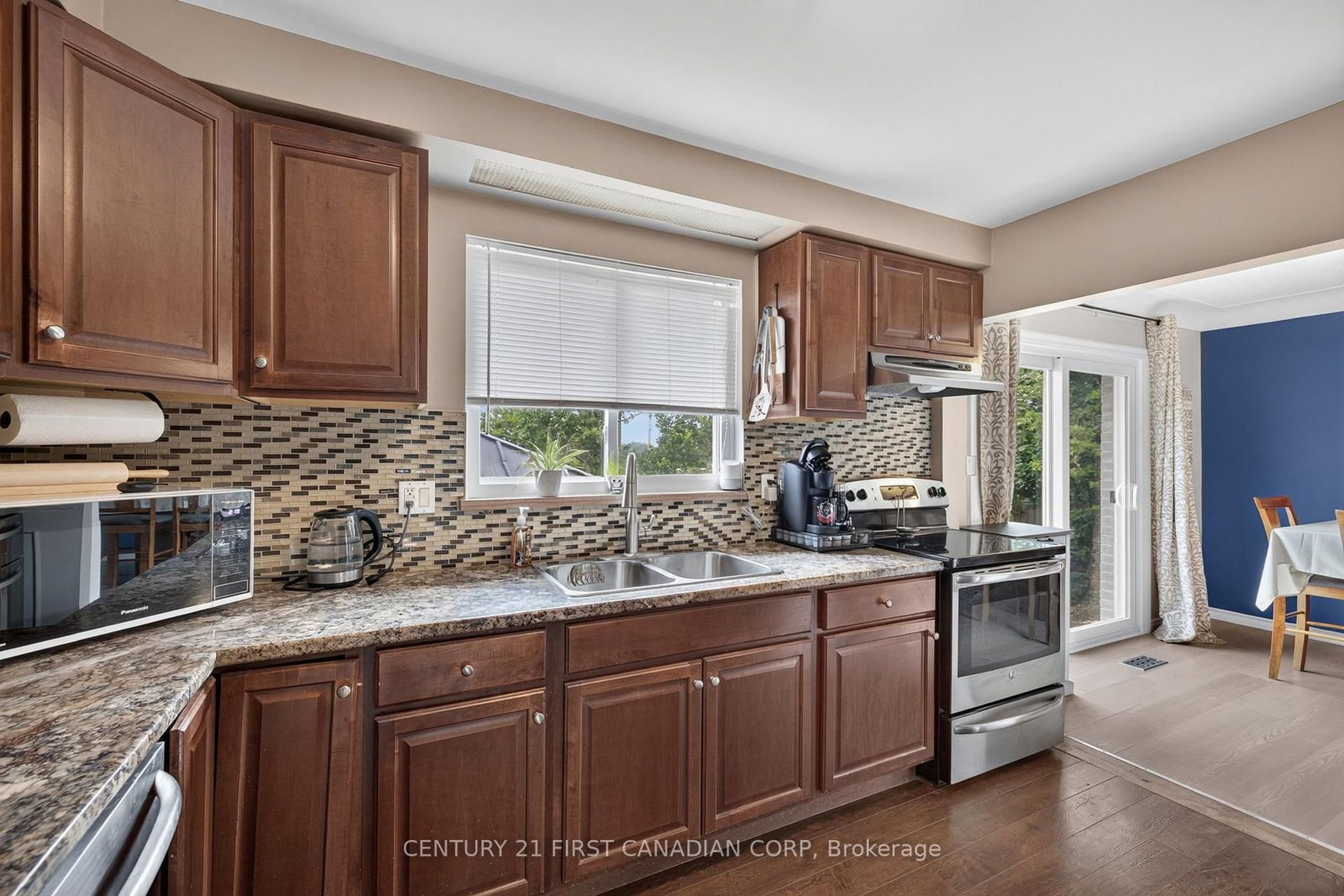285 Panorama Crescent • London South, ON photo 17