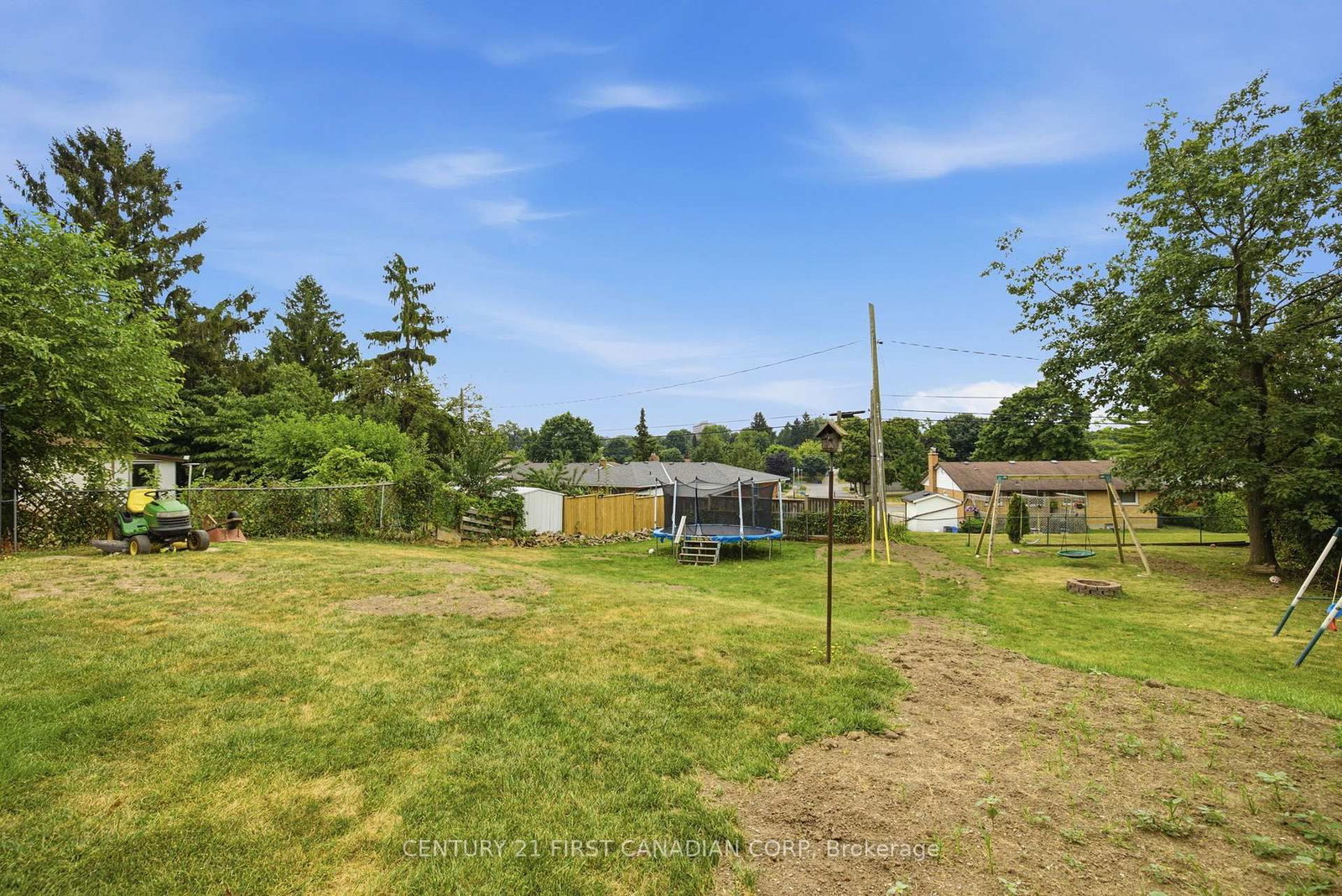 285 Panorama Crescent • London South, ON photo 45